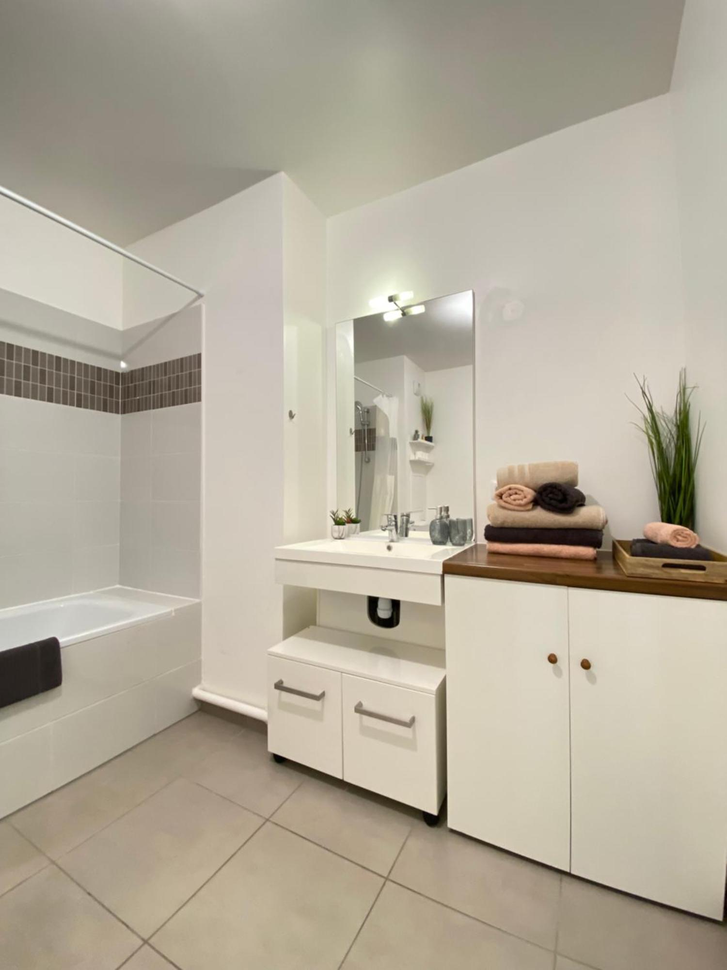 Grand Studio Montevrain - Disneyland Rer A Ngoại thất bức ảnh